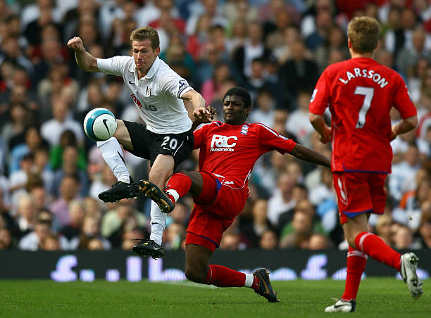 再次凸显了 再次凸显了